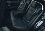 Lexus ES300h with Digital Door Monitors 2020 года (UK)